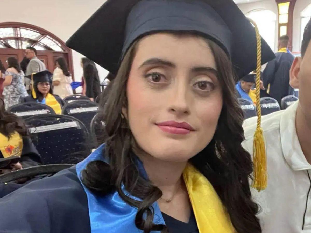 Entre lágrimas, familiares despiden a Endy Jiménez, supervisora fallecida en Naco