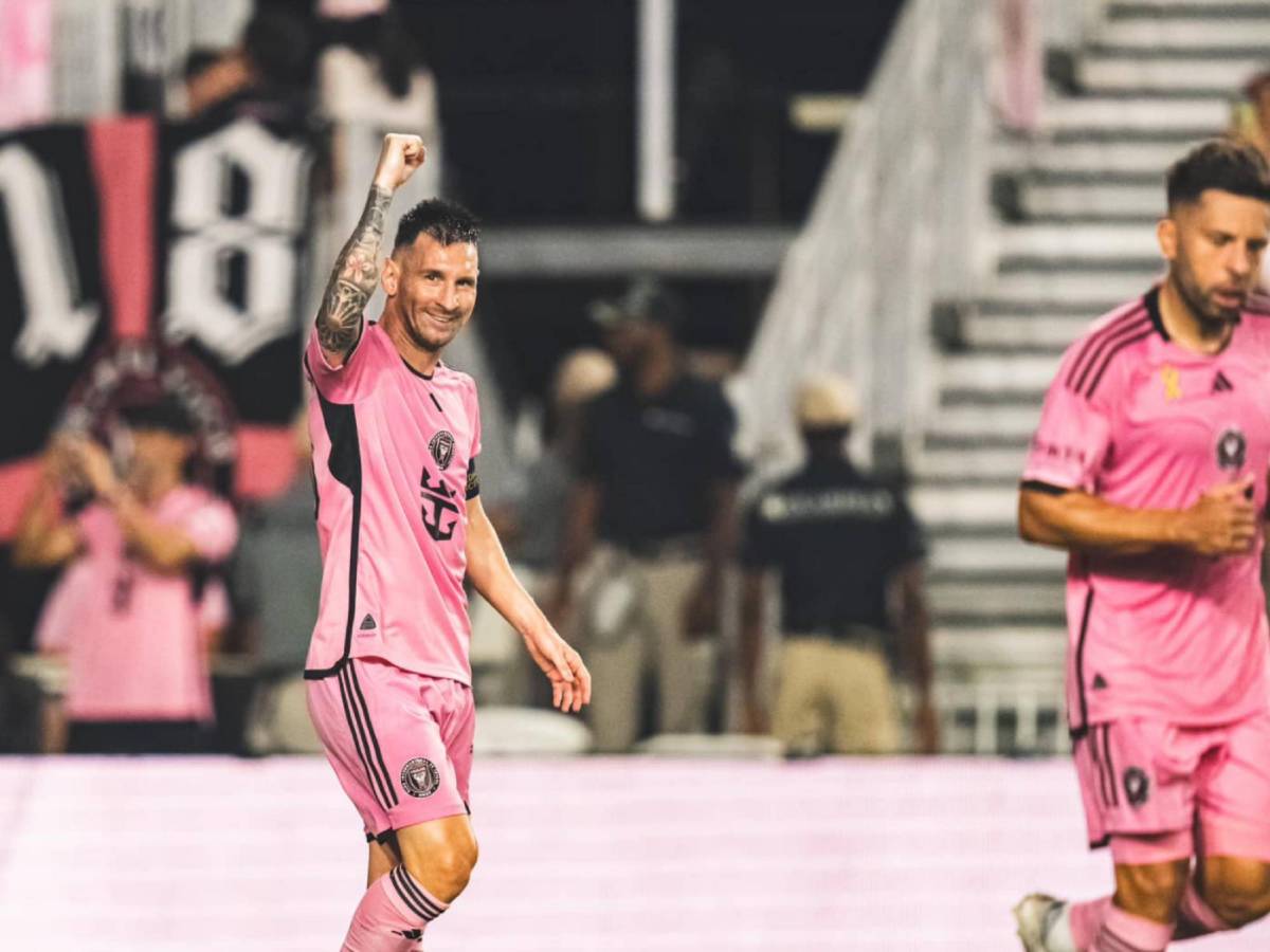 ¿Qué le pasará al aficionado que intente una foto con Messi?