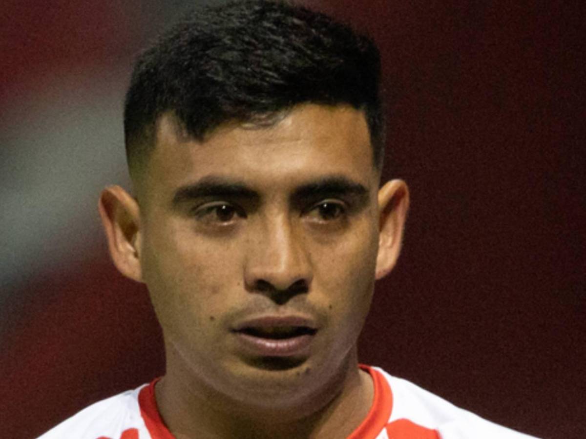 Futbolistas metieron mujeres a la concentración y todo termina en golpes