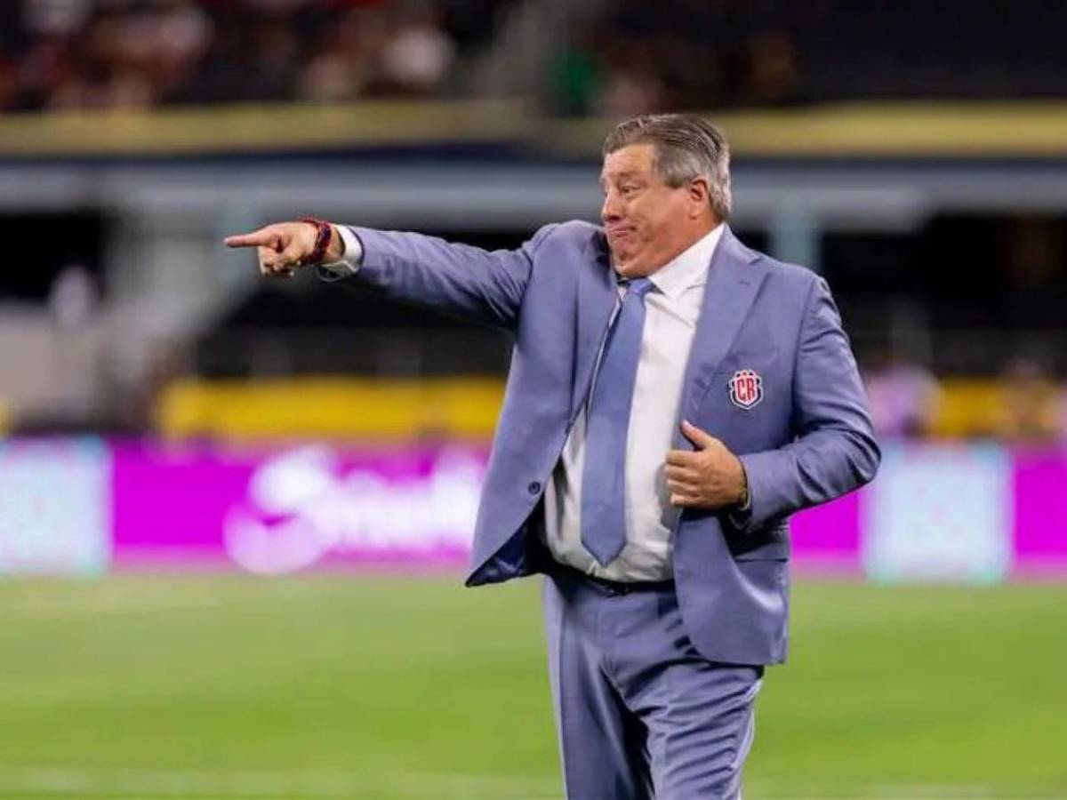 “Piojo” Herrera encuentra nuevo y sorpresivo trabajo tras su salida de Costa Rica