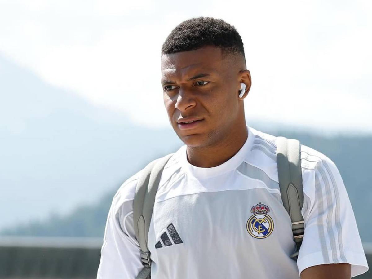 Mbappé es atacado por rapero y el francés responde: No tiene ni un centavo