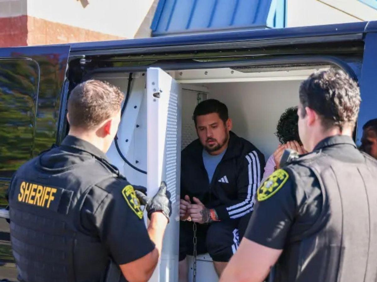 Edward murió tras recibir 40 puñaladas de su propio hijo