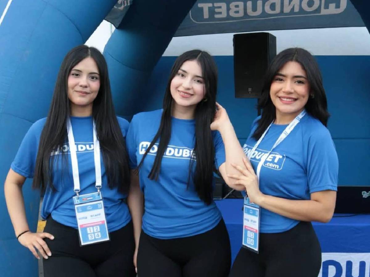Honduras - Surinam: Mundialista aparece, lo que pasó tras beso y descubren a la chica de verde