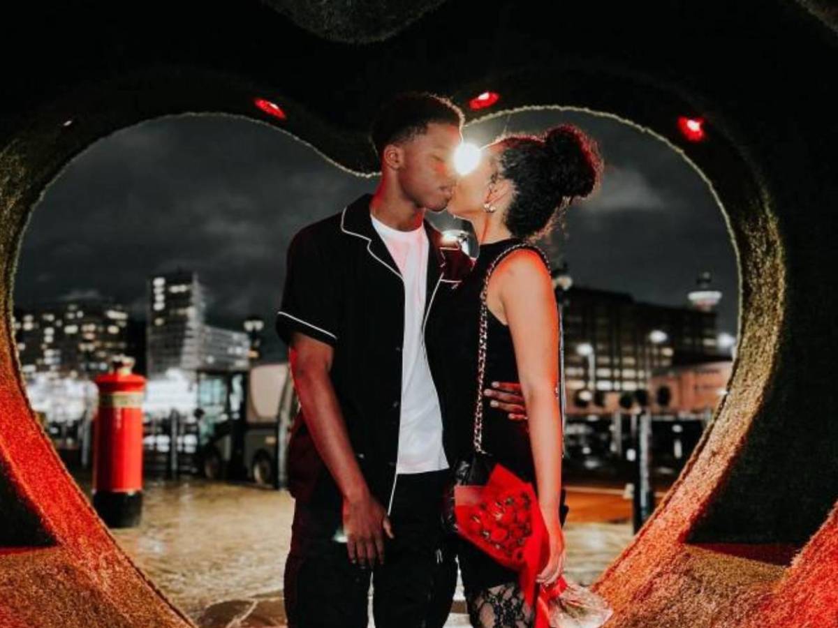 Novia de Keyrol Figueroa reacciona tras convocatoria por Liverpool:¿quién es ella?