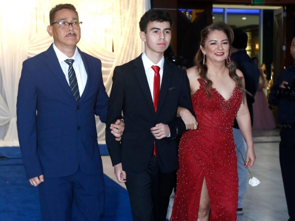 La Academia Americana dice adiós con su generación 2025