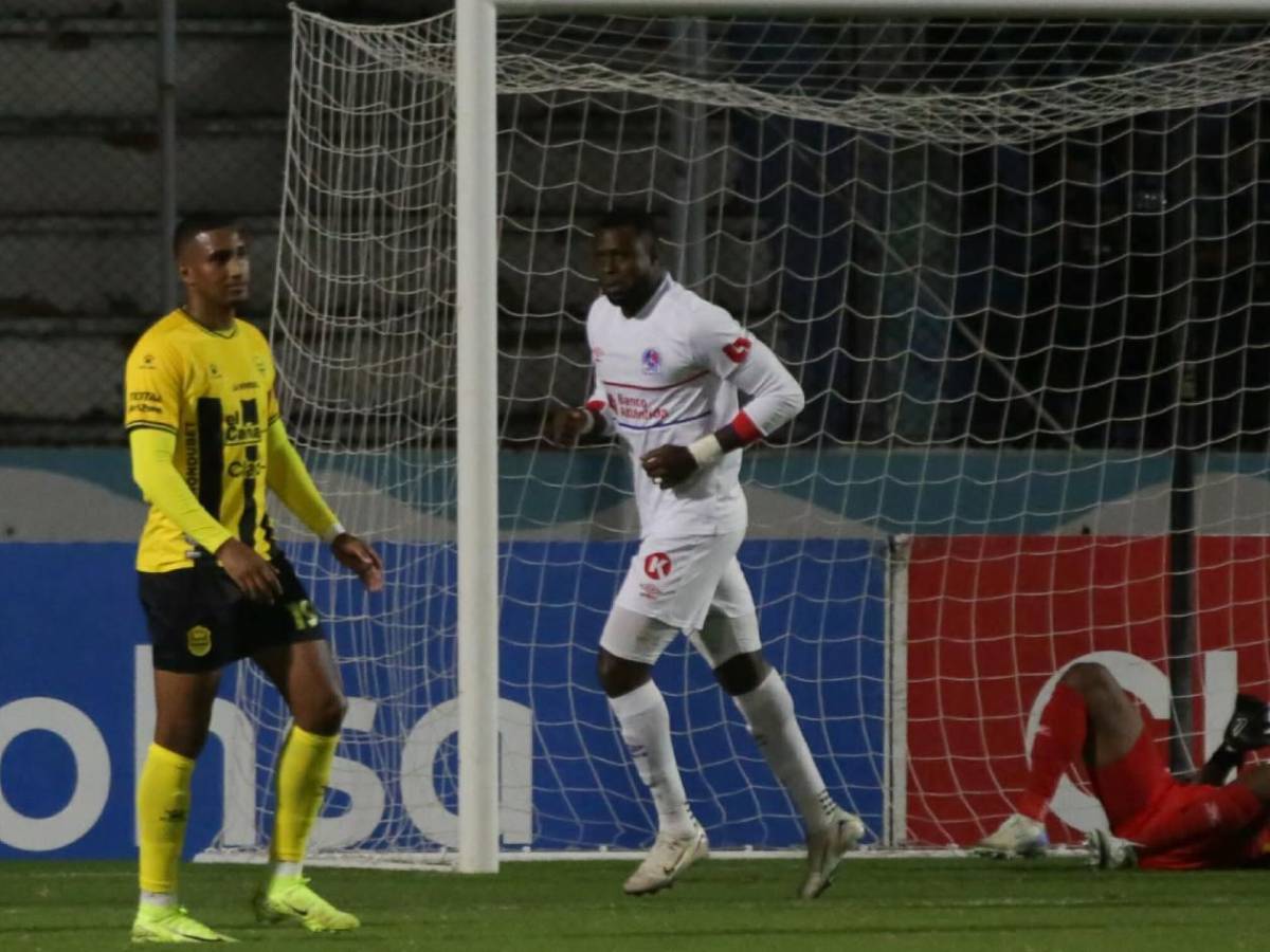 Hija de leyenda, enfado de Menjívar, las grúas en el Nacional y petición a Moya