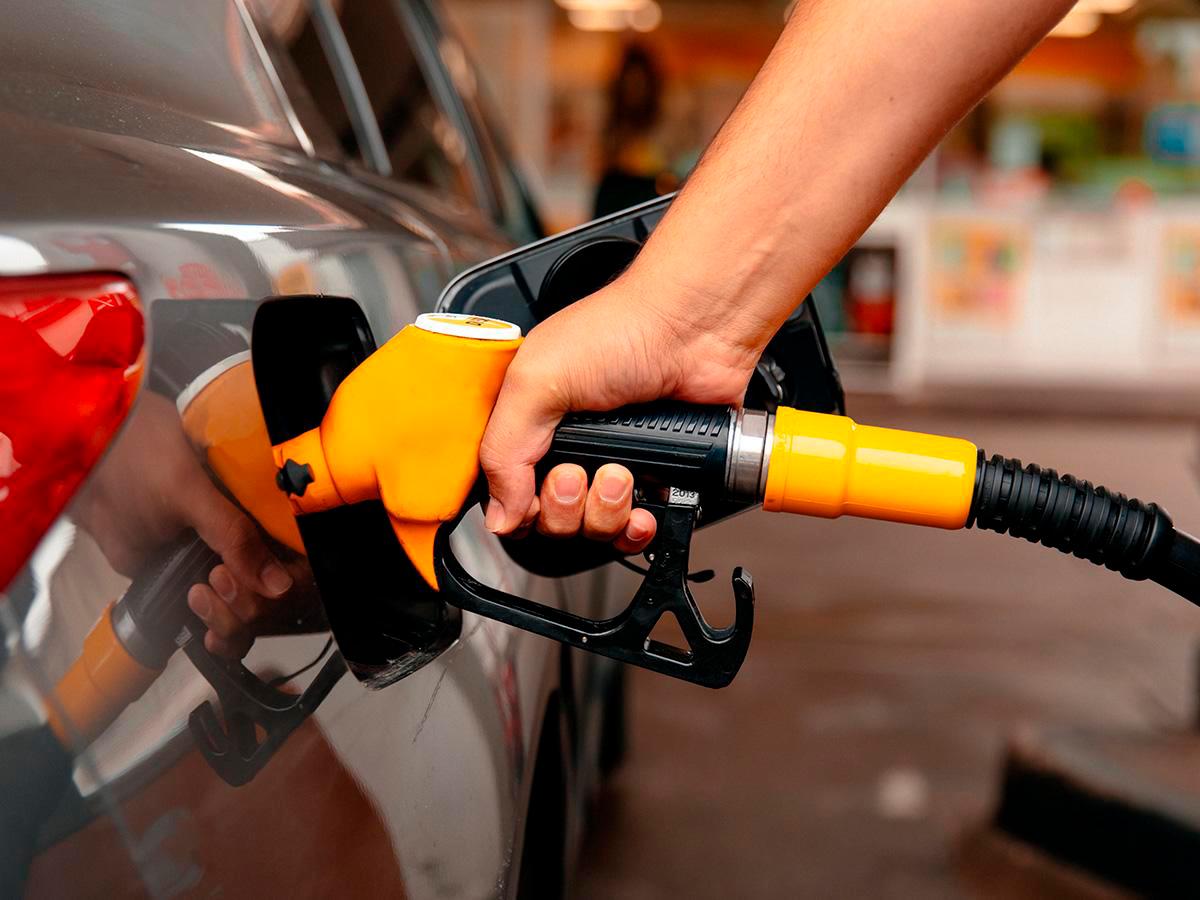 Gasolinas registran nuevas alzas desde hoy