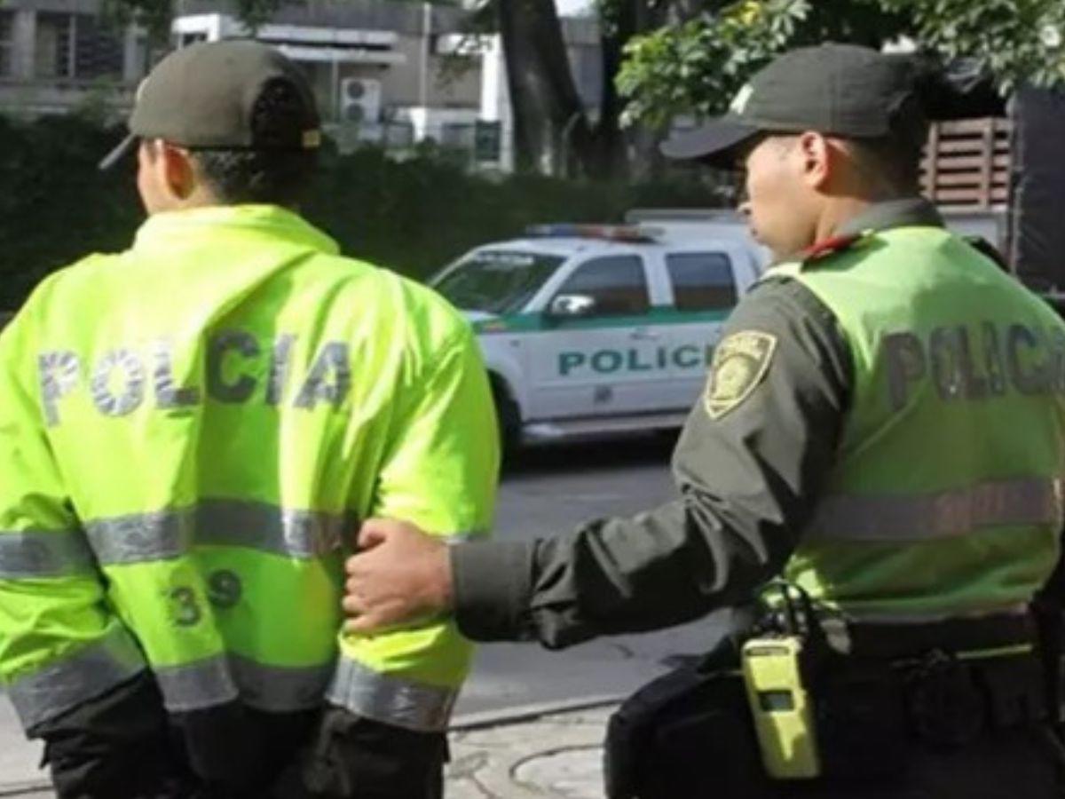 Envían a la cárcel a 10 policías por falso allanamiento y pedir jugoso soborno