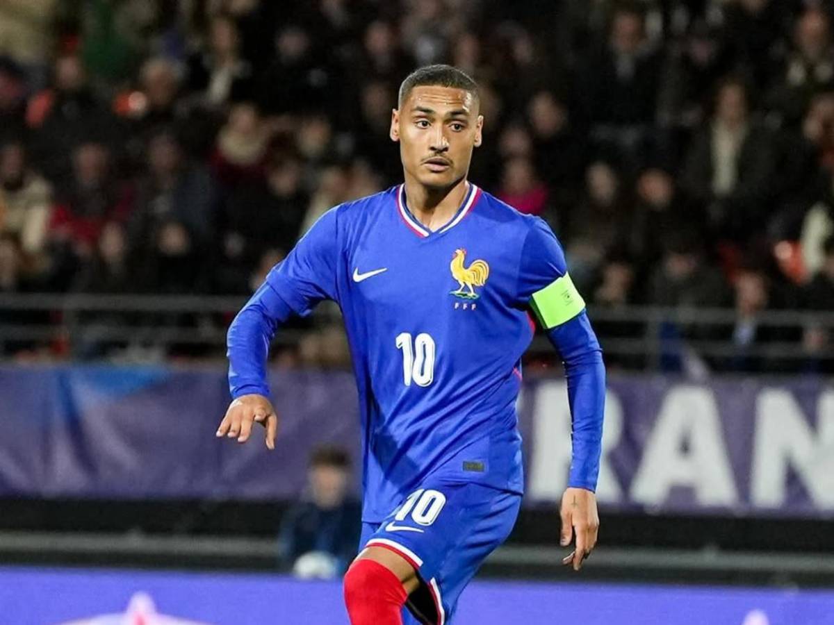 Se va del Barcelona por Flick; mega oferta para alejarlo del Real Madrid