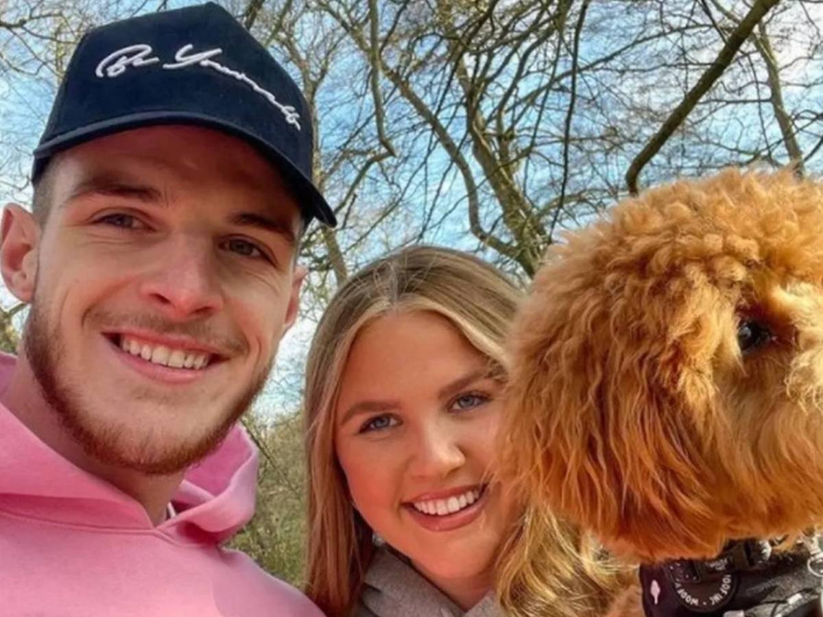 Declan Rice defiende a su esposa tras recibir ataques y ella toma decisión