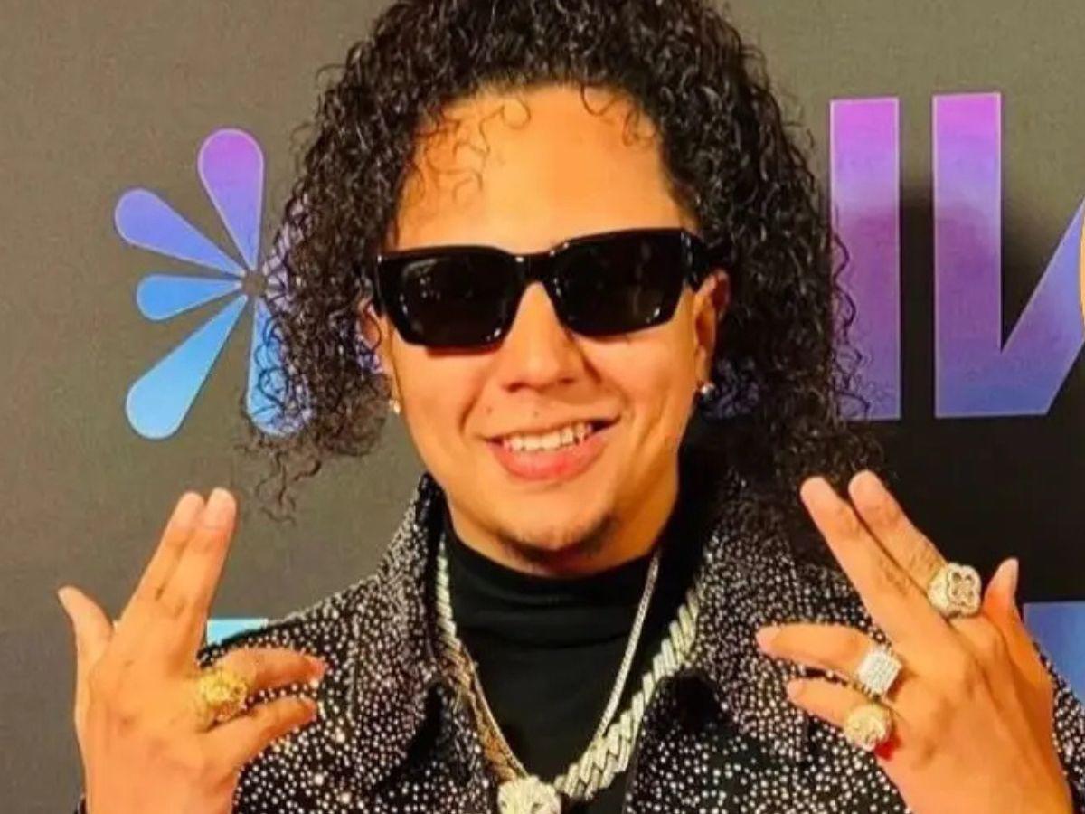 Davis Flow aparece y desmiente a Elsa Oseguera