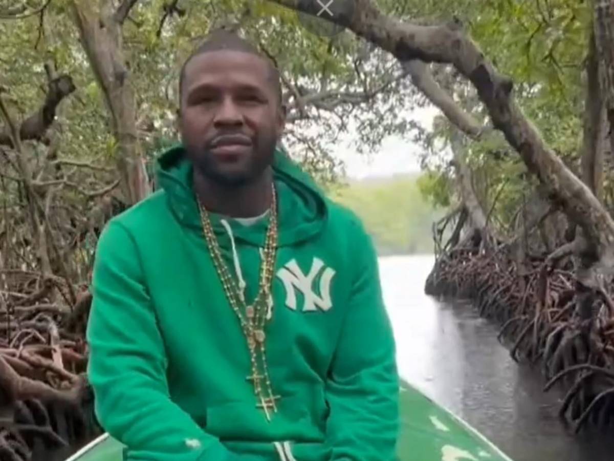Floyd Mayweather se rinde ante belleza de Honduras y responde a denuncia