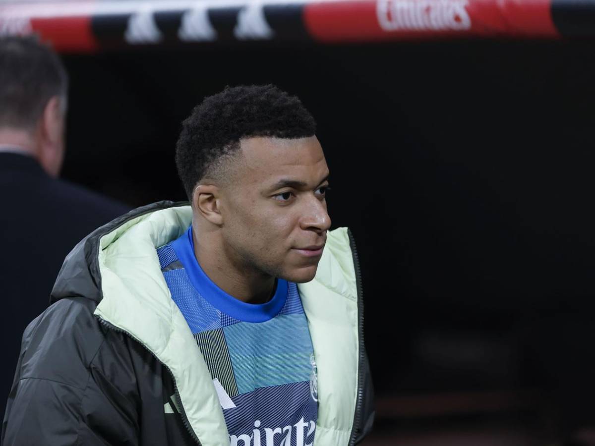 Real Madrid 'ayudado' con penales, Vinicius imita baile de Yamal y hondureña en el Bernabéu