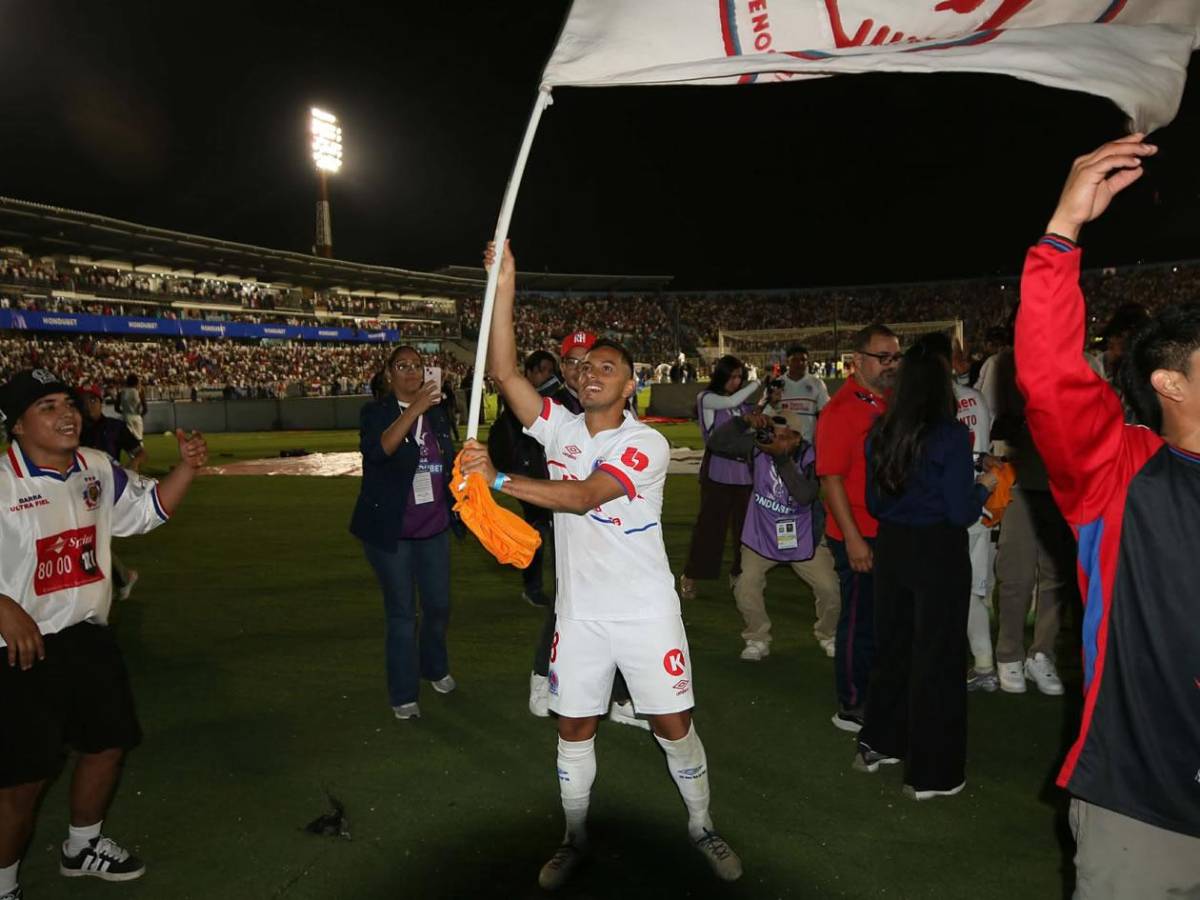 Olimpia celebra la Copa 40, Espinel como nunca antes visto y gesto de Marathón
