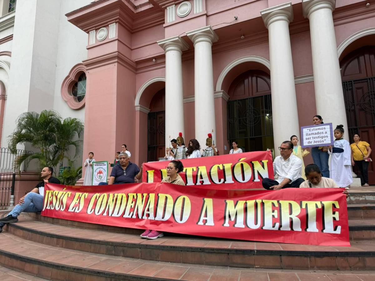 “Dios nos llama a servir”: fe, sacrificio y reflexión en el inicio del Viernes Santo en San Pedro Sula