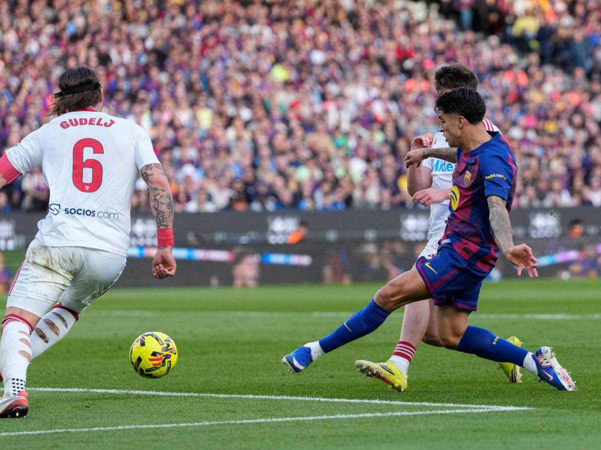 Festín de Barcelona, polémica, reacción de Hansi Flick y exhibición de Raphinha