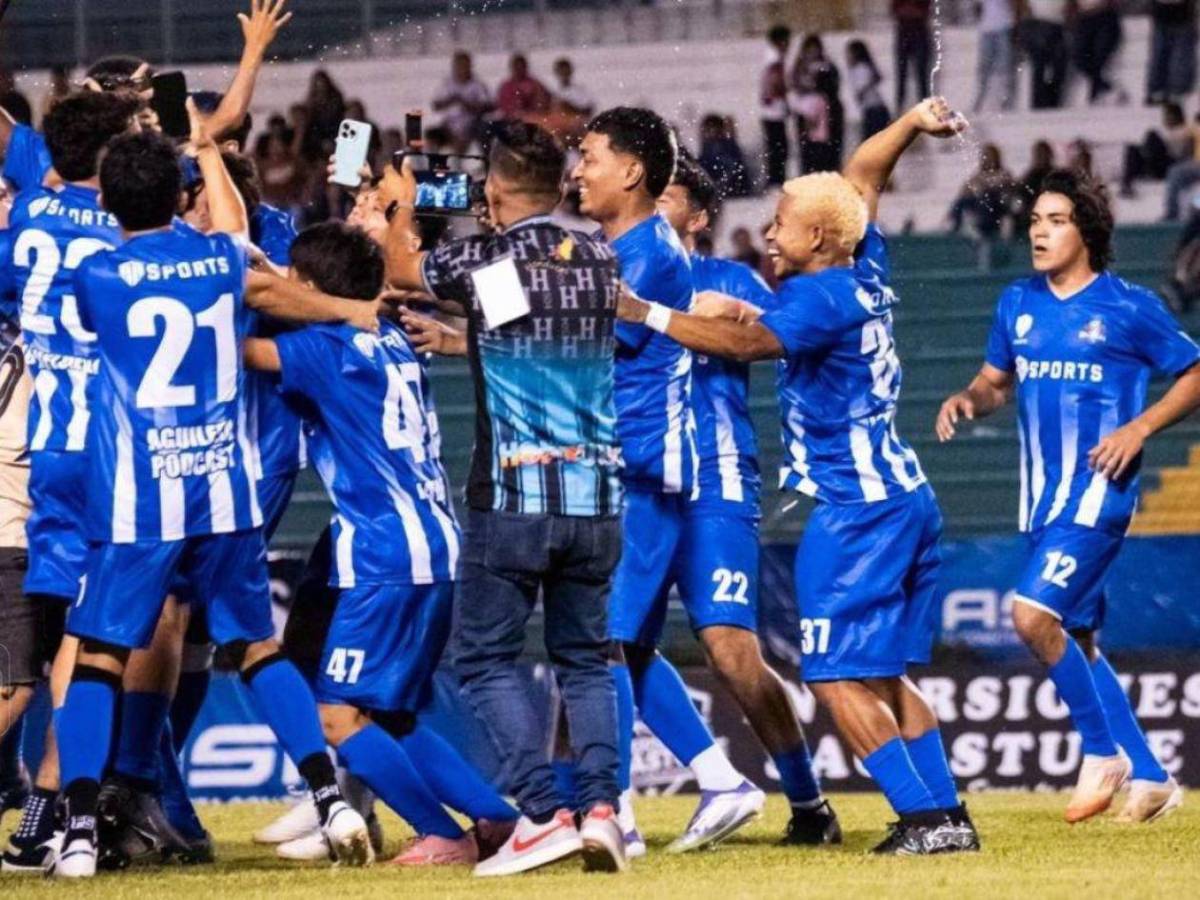 Supremo sufre accidente automovilístico tras asistir a partido de tiktokers