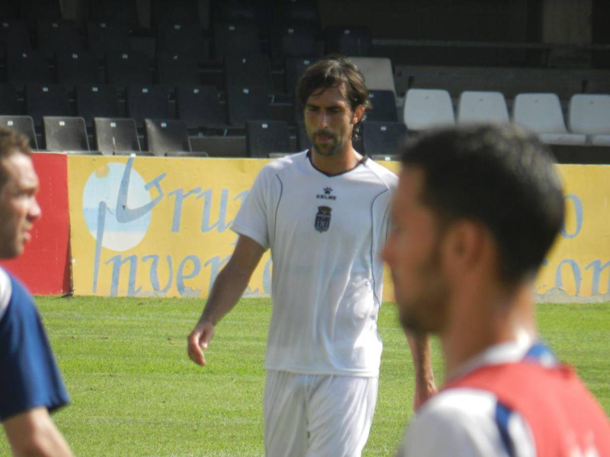 Fallece un entrenador junto a parte de su familia tras un trágico naufragio