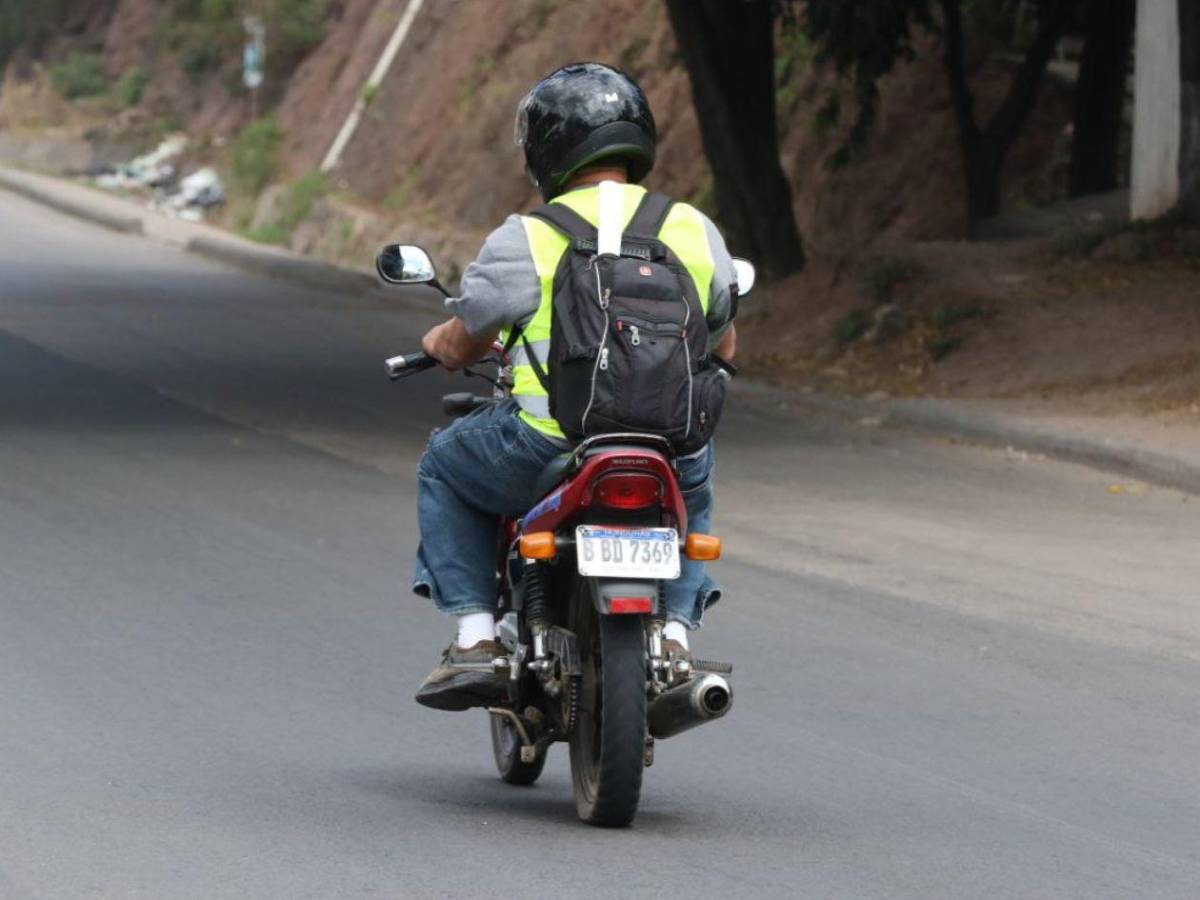 Este es el horario en que aplicarán multas por no usar chaleco reflectivo