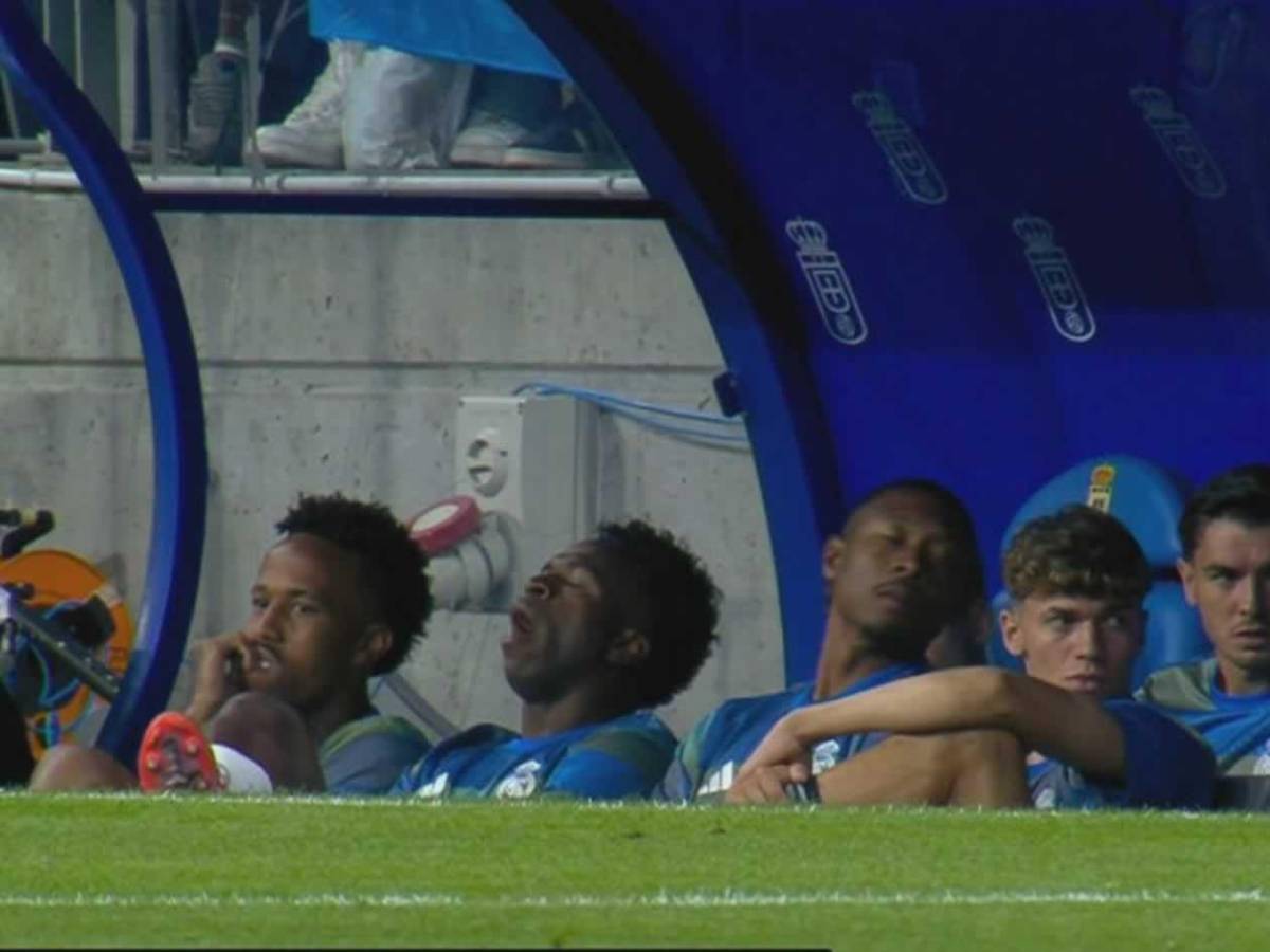 Mbappé calló a Vinicius, que hizo feo gesto al Oviedo y figura del Real Madrid enojado con Xabi