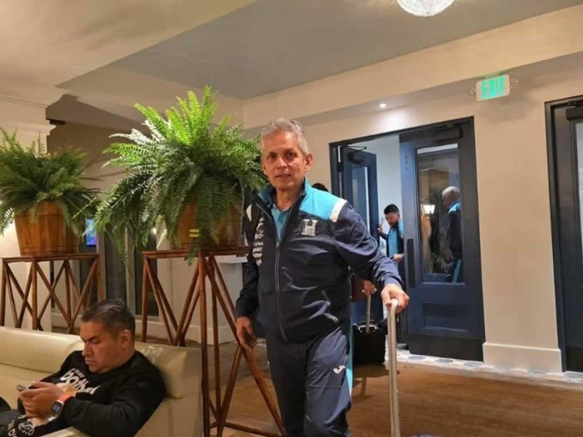 Selección de Honduras llega a Bermudas: sorpresa en hotel de concentración