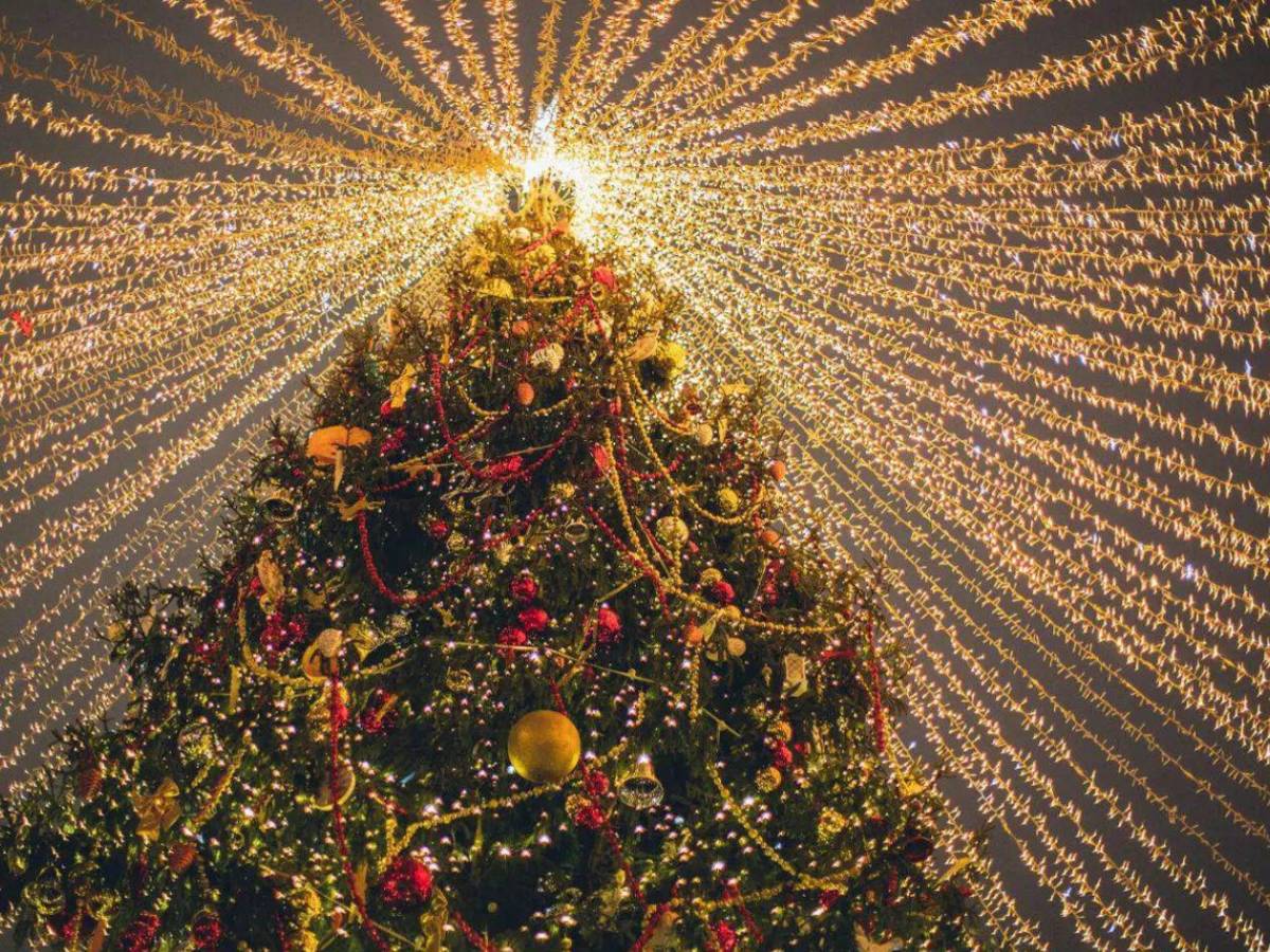 Más allá de los adornos: El profundo significado detrás del nacimiento y decoración navideña