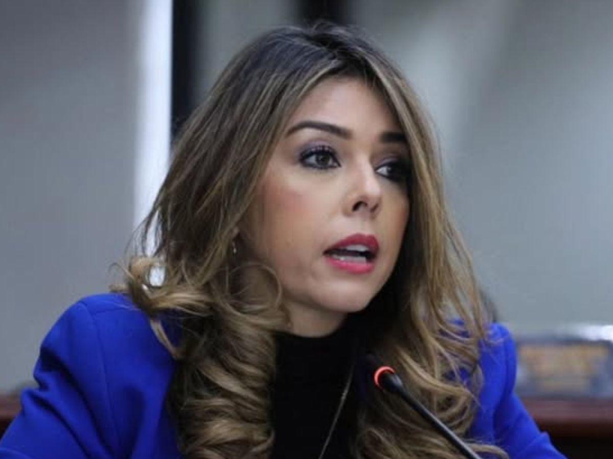 María Antonieta Mejía a Nasralla: ¿Quiere voto por voto? Venga, aquí los contamos
