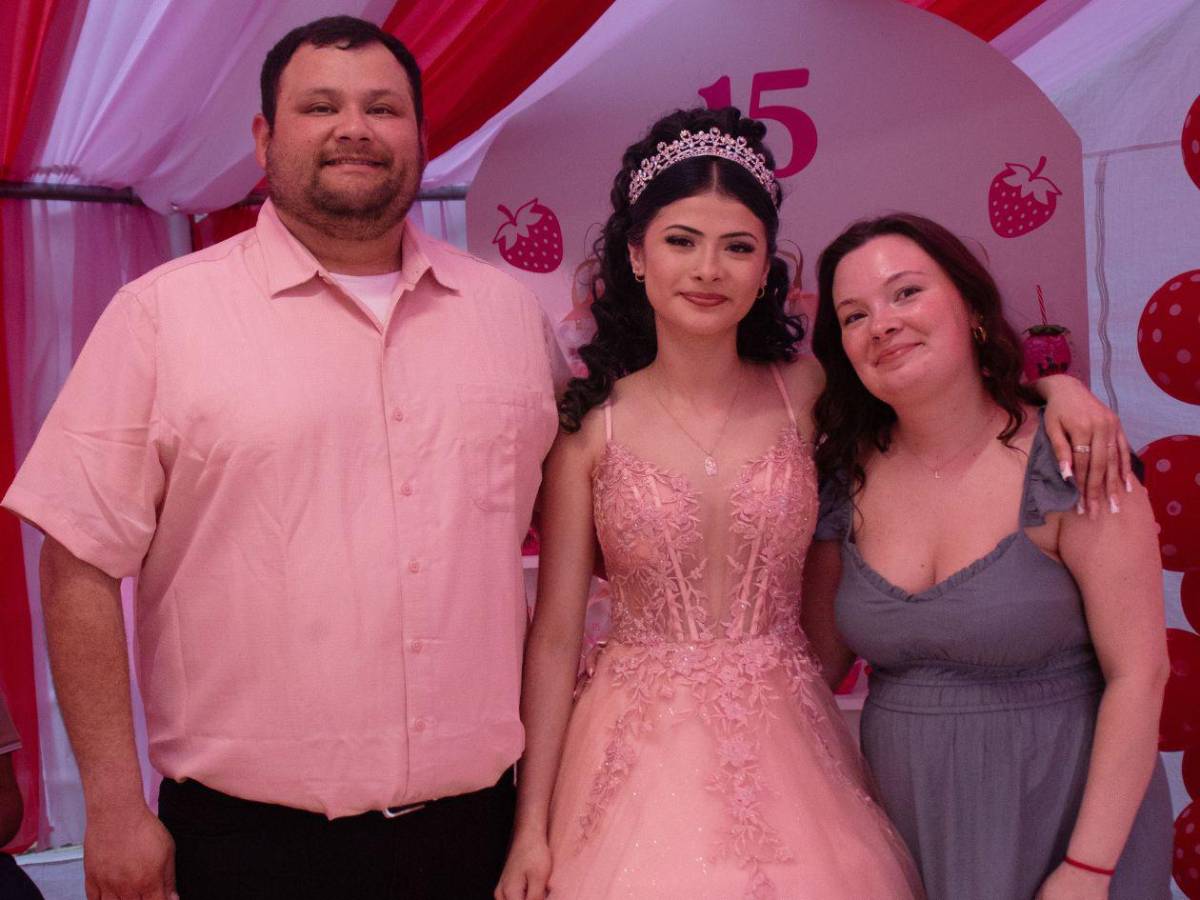 La princesa de la noche: Los quince años de Natalie Nicole