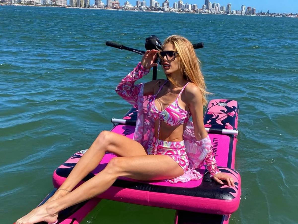 Escándalo: Novia de un delantero fue captada robando en tienda y ella reacciona