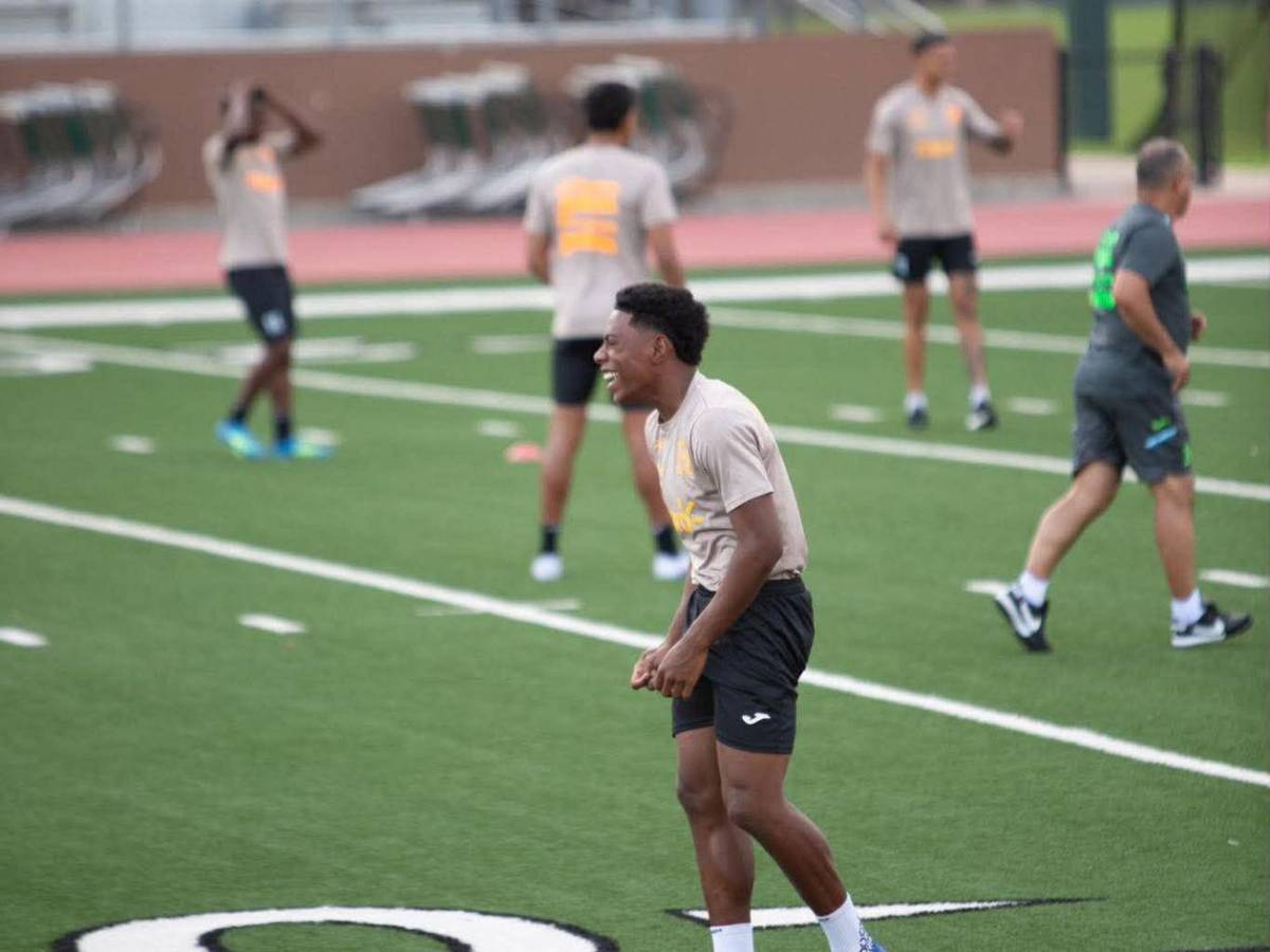 Honduras ajusta detalles: último entrenamiento y el baile del “Búho” Meléndez