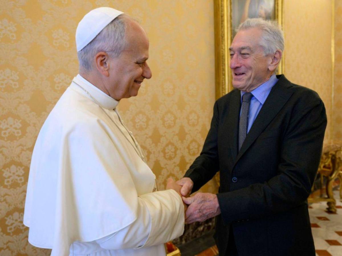 Robert De Niro en el Vaticano: un ícono del cine frente al Pontífice