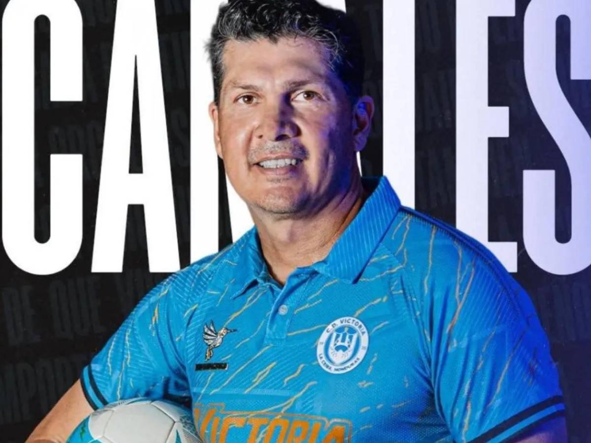 Espinel lo saca de Olimpia, de Europa al Motagua, curioso fichaje del Real España