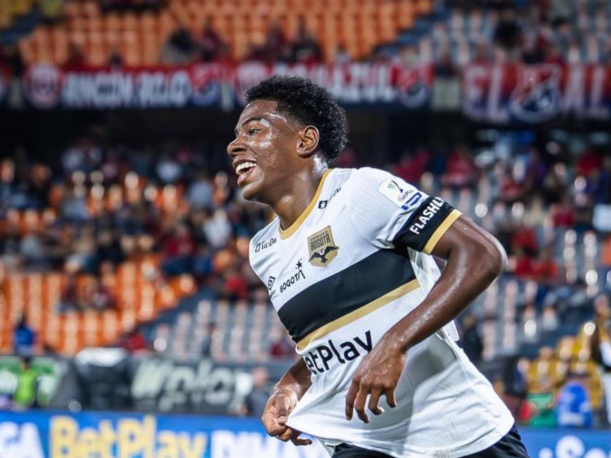 Dereck Moncada en la mira de club de la Premier League: Tomaron increíble decisión