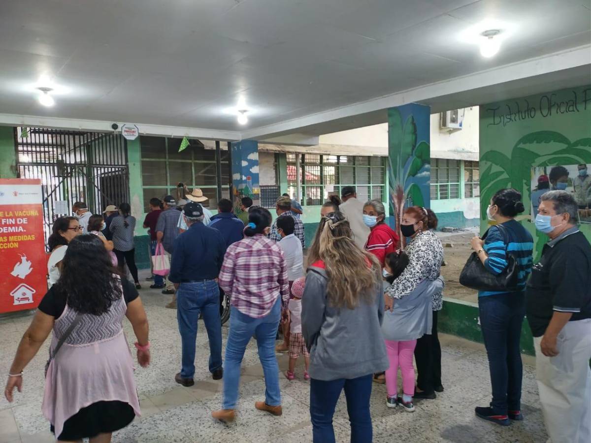 Sin energía 11% de centros de votación en Honduras