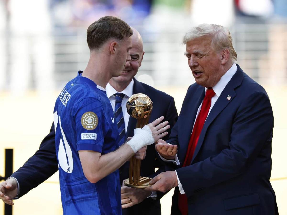 Trump hace confesión: lo que hizo con trofeo del Mundial de Clubes