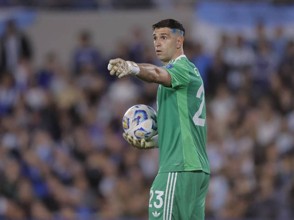 Oficial: El fútbol revoluciona con estas nuevas reglas; los porteros afectados