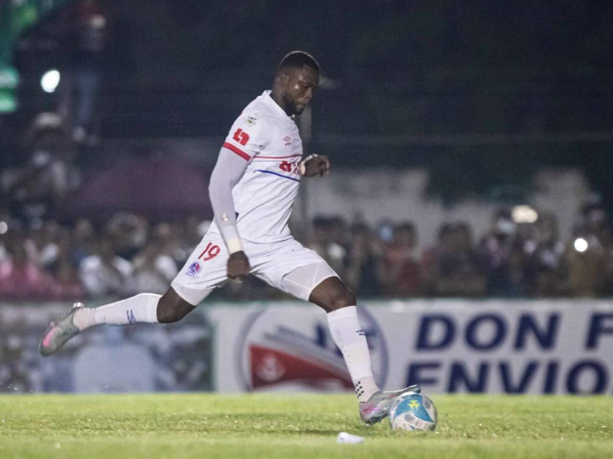 Respuesta de Benguché a un aficionado, locura de Olimpia en Choloma y mujer policía sorprendió