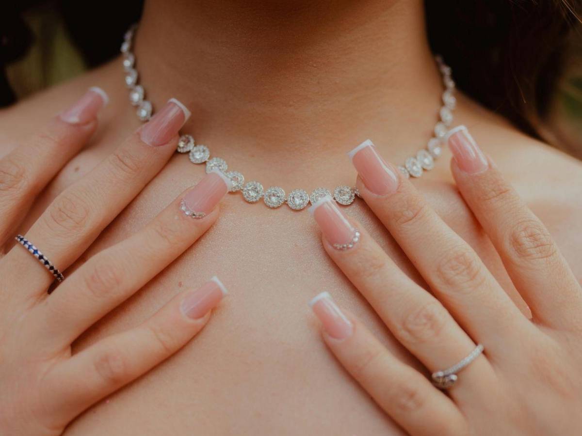 Métete debajo de la mesa si quieres casarte en 2026