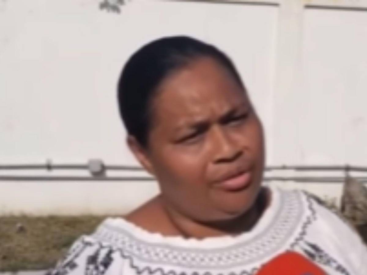 Le había sacado sangre a mi hijo: Rompe el silencio mujer captada empujando a menor