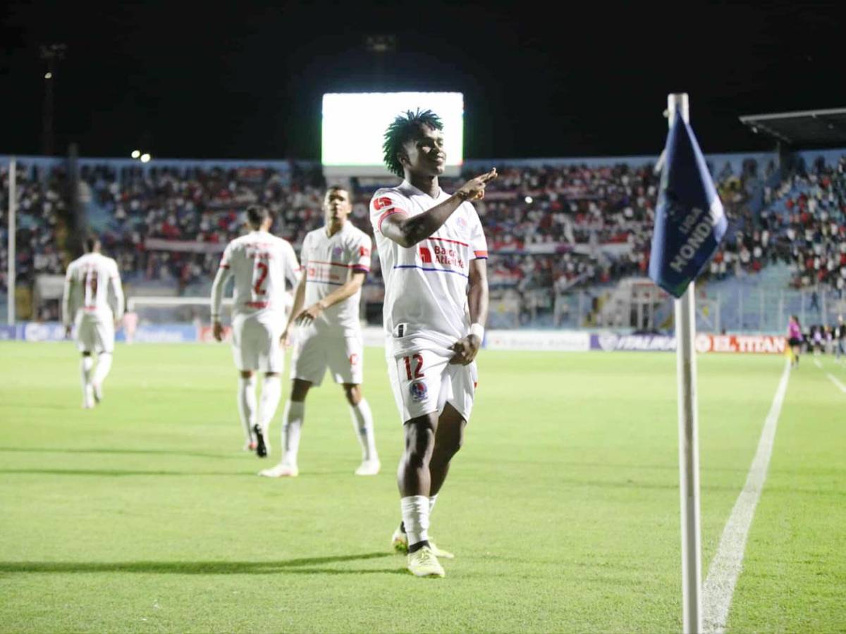 Olimpia destrozó a Motagua, Espinel eufórico, tristeza azul y enfado de Javier López