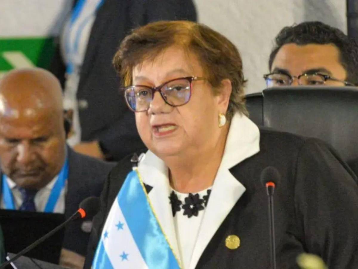 Tras más de 20 años en cargos públicos, Doris Gutiérrez anuncia su retiro