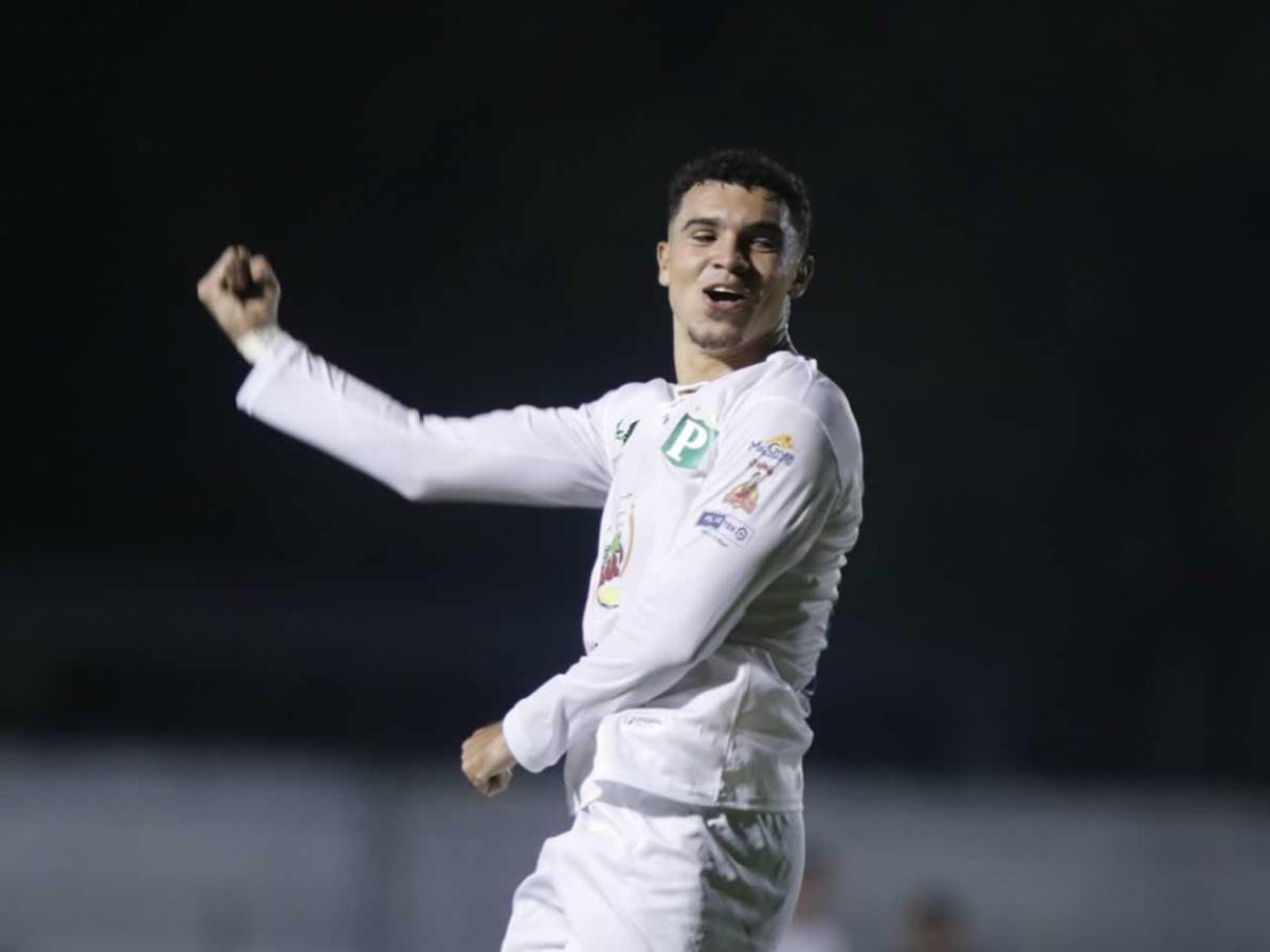 Erick Puerto llora tras su póker, locura en Choloma y fan más sexy del Platense