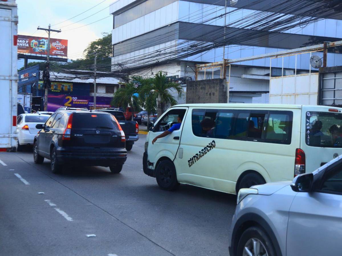 ¿Cuáles son las infracciones de tránsito que más cometen los conductores de buses rapiditos?