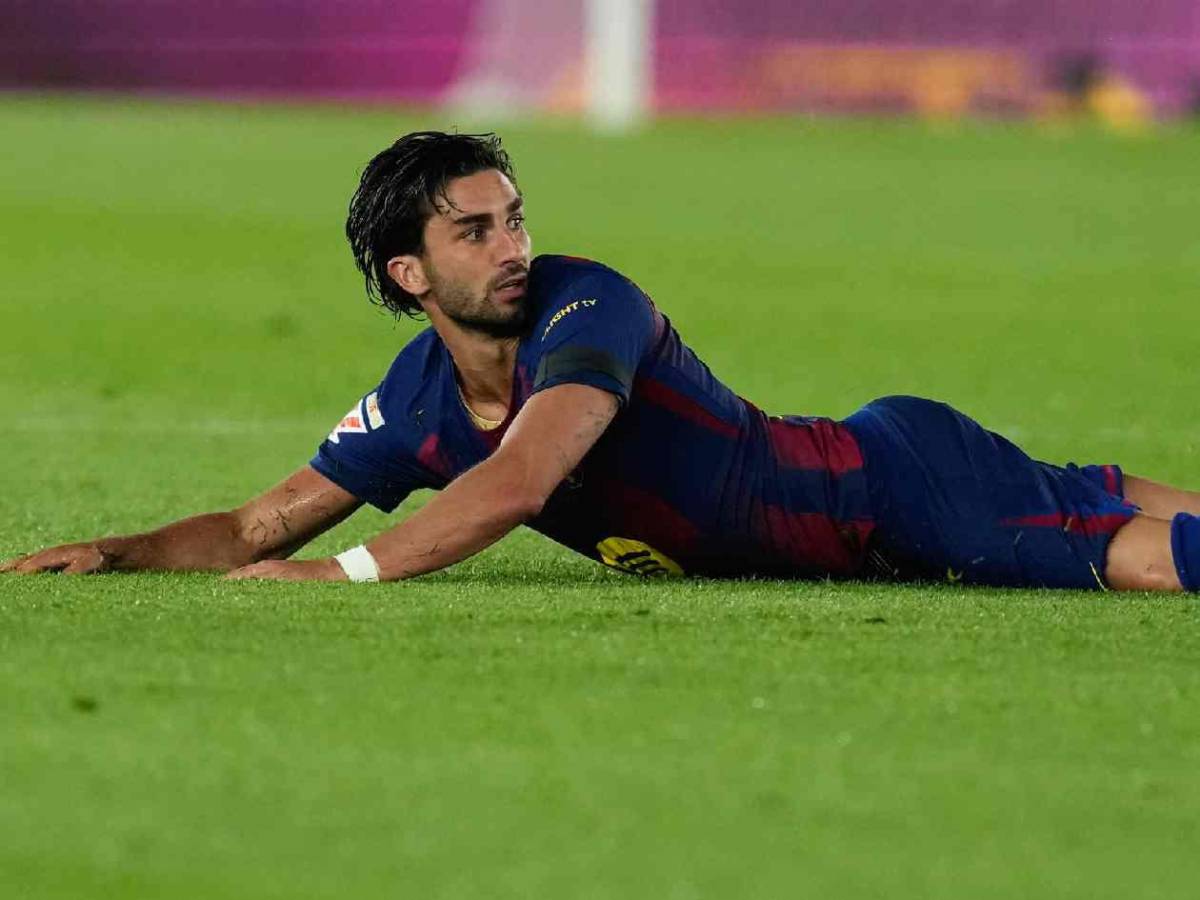 Yamal preocupa al Barcelona y hubo emergencia; hincha da el susto en pleno partido