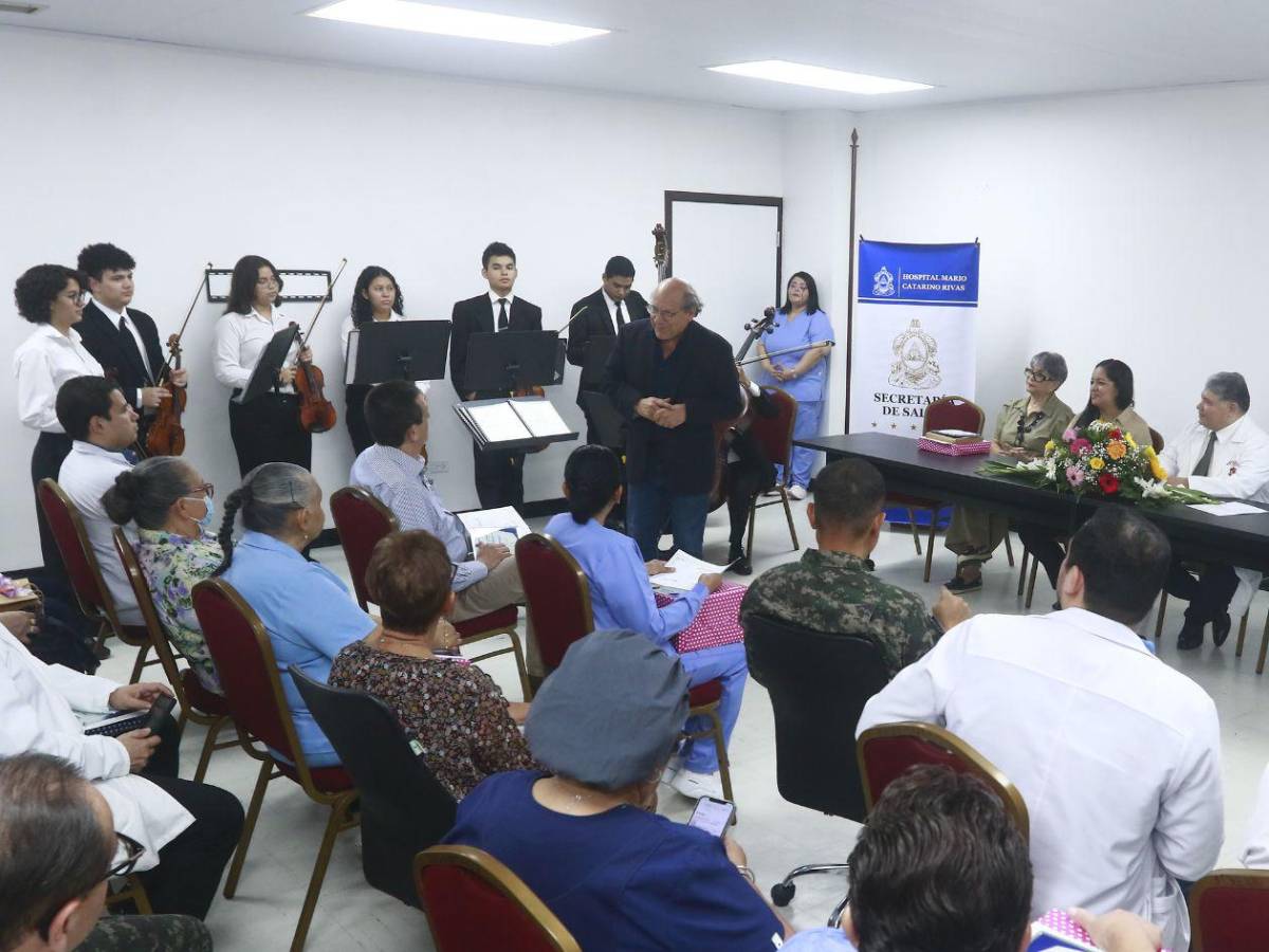 Entre música y homenajes, el hospital Mario Rivas celebra su 36 aniversario