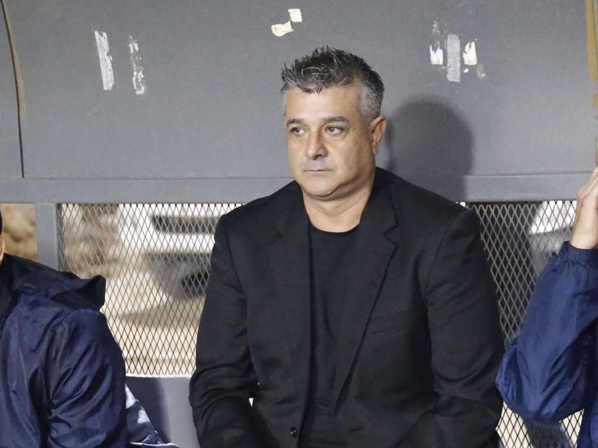 Diego Vázquez reacciona y responde a la severa sanción que recibió en la Liga Nacional