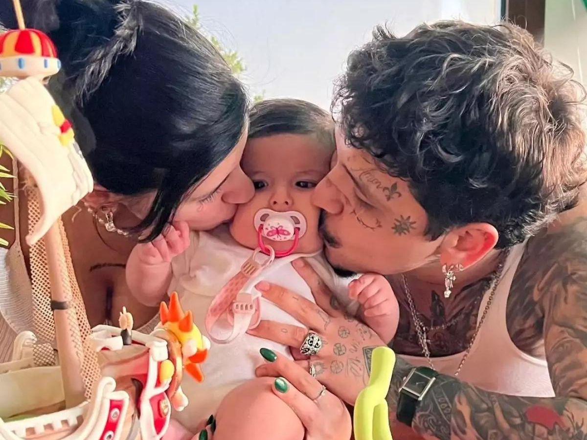 Hija de Christian Nodal y Cazzu cumple nueve meses de vida