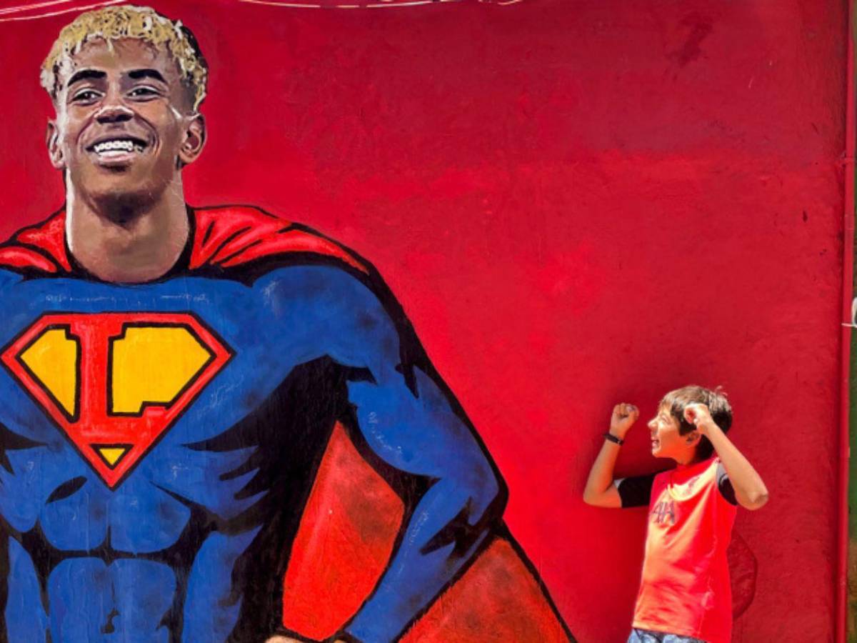 Vandalizan mural de Lamine en respuesta a la crítica de su fiesta de cumpleaños