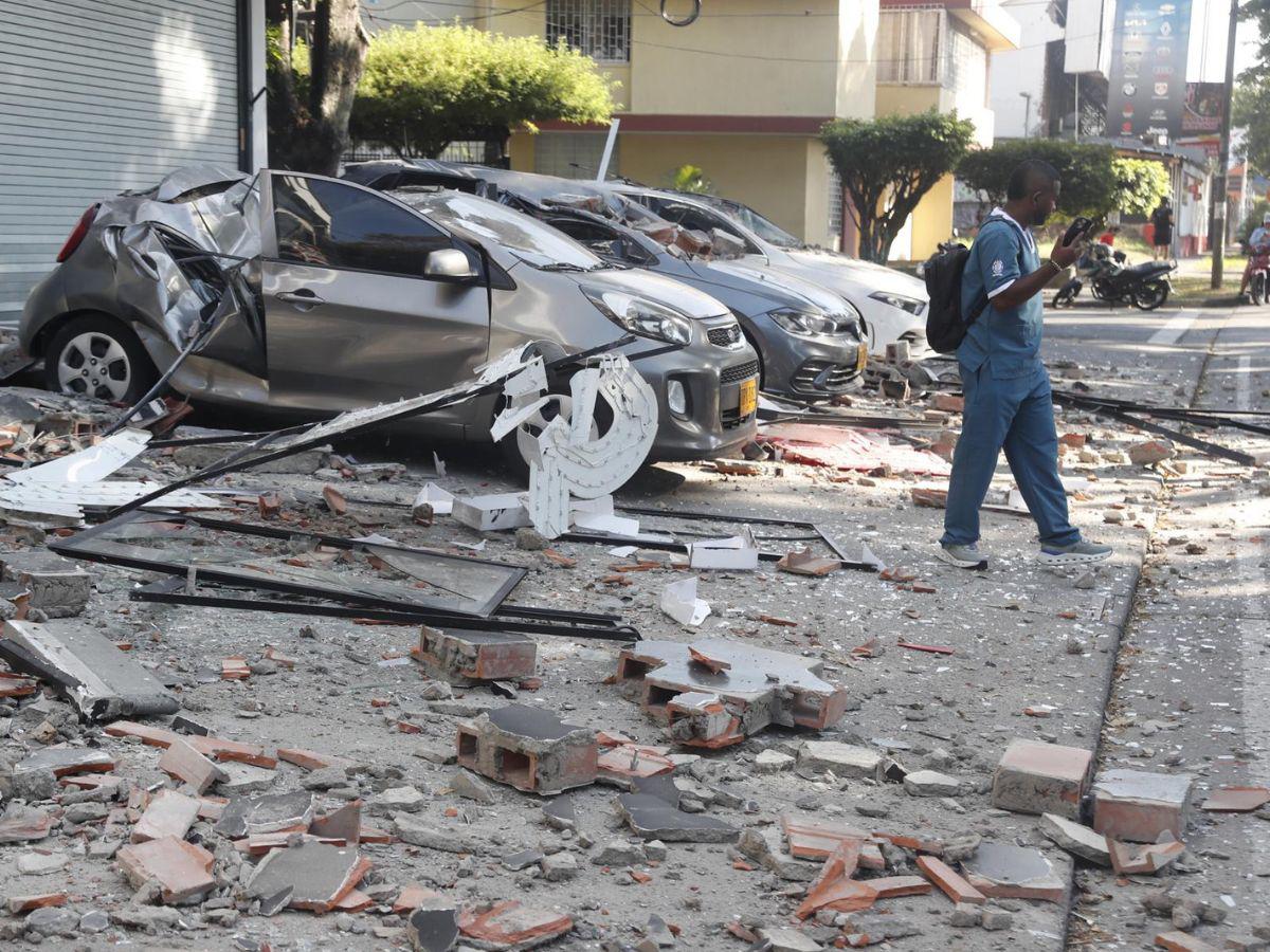 Hallan intacta a Virgen de Guadalupe entre los escombros tras terremoto en Colombia