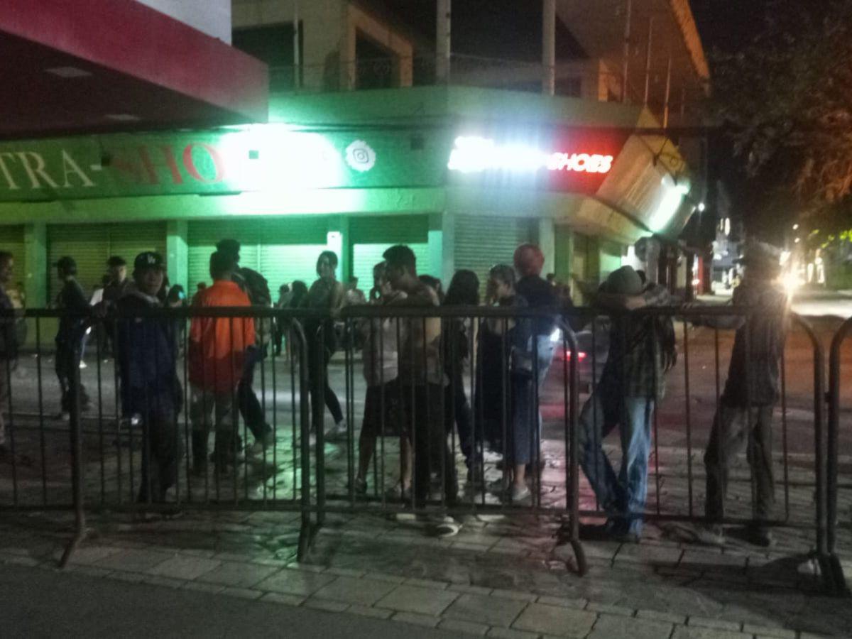 Policía Nacional y Militar evitan saqueos en centro de San Pedro Sula